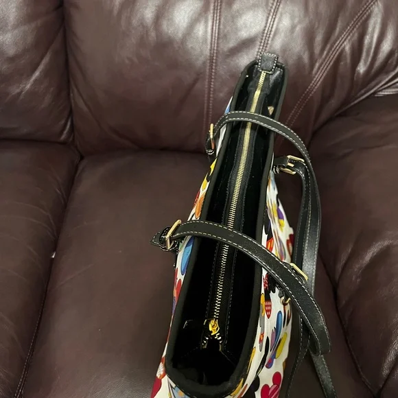 End of year $ale!!Mickey Mouse Tote - Picture 7 of 8